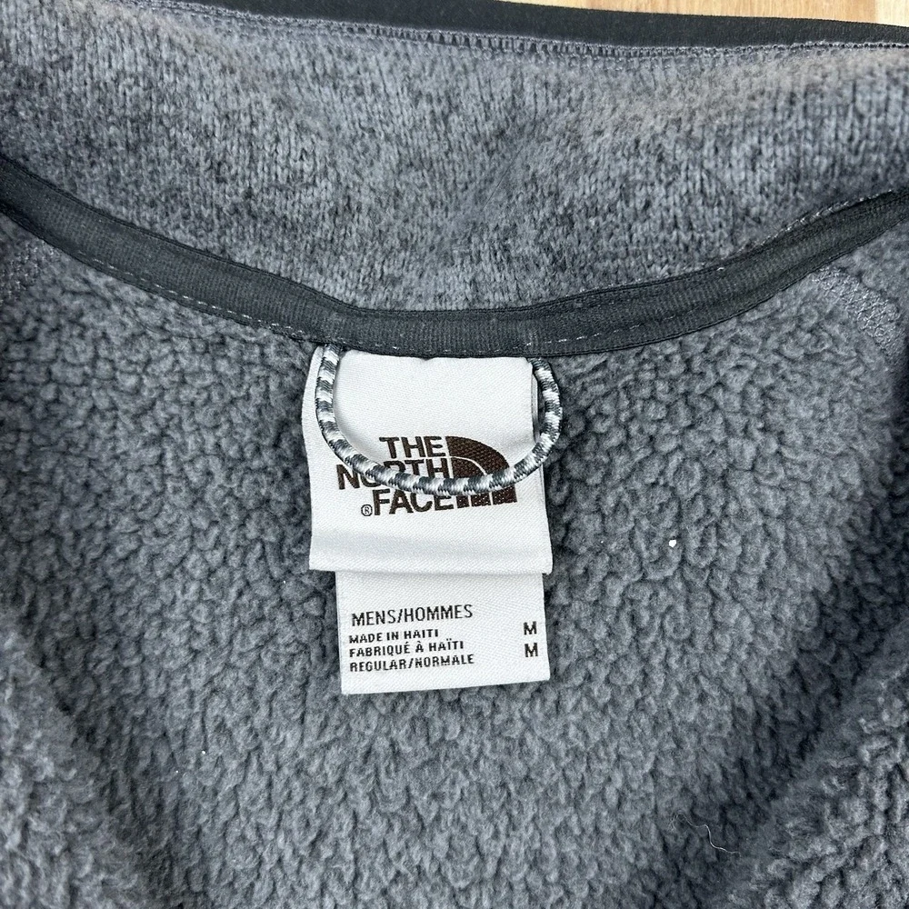 The North Face Men's Medium Gray Half Zip Fleece Pullover NF0A5GL2 Outdoor